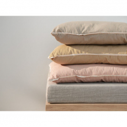 Kenny ledikant kussen - Stripe: Sandy & oat